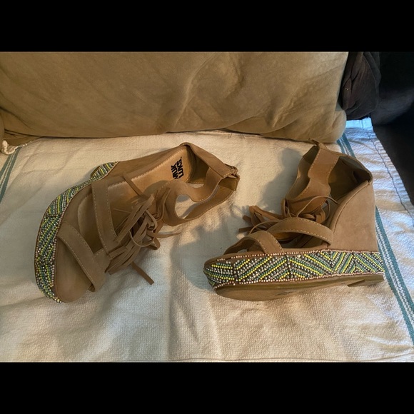 Muk Luks wedges - Picture 4 of 5